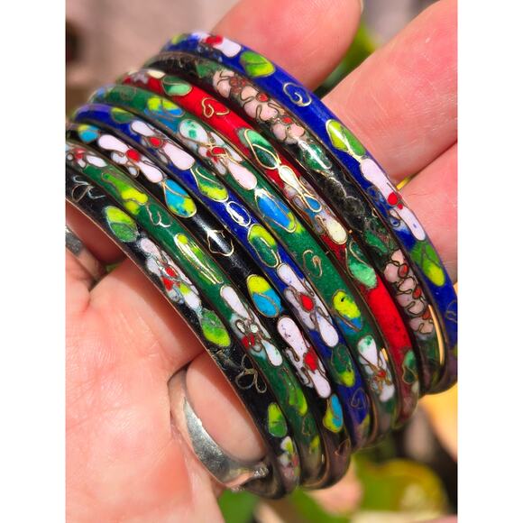 Colorful Floral Enamel Bangle Set - Picture 3 of 7